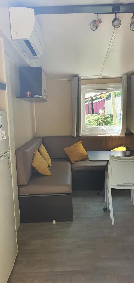 Mobil Home Climatise 6 Personnes La Roque-d'Antheron Eksteriør bilde